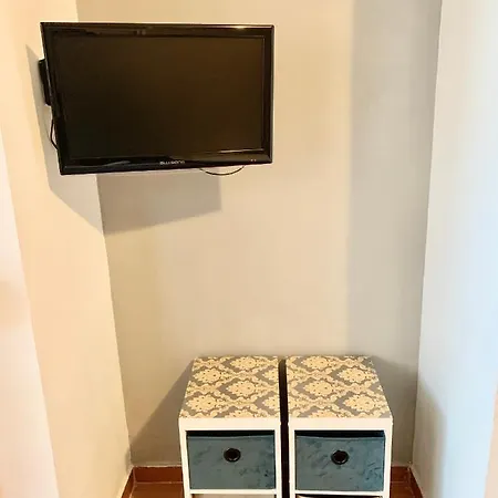 Book Cap Ferrat Апартаменты *